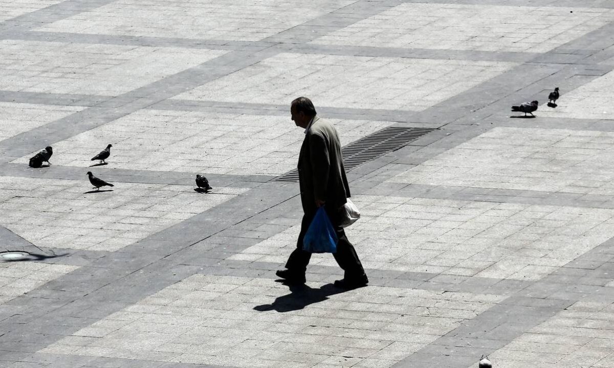 Κορωνοϊός: Επτά στους δέκα ανησυχούν για τις νέες συνθήκες εργασίας