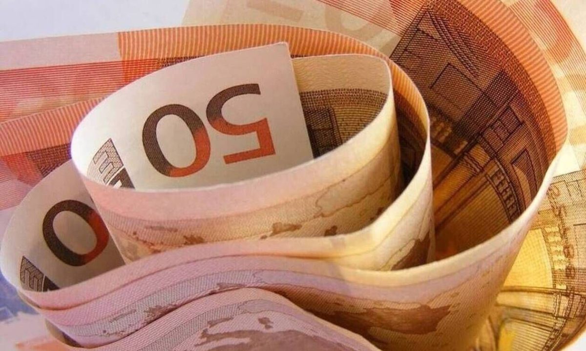 Επίδομα 534 ευρώ: Ξεκίνησαν οι αιτήσεις για εργαζόμενους και εργοδότες