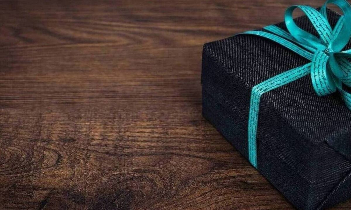 Εορτολόγιο 26 Οκτωβρίου: Μεγάλη γιορτή σήμερα - Ποιοι γιορτάζουν σήμερα