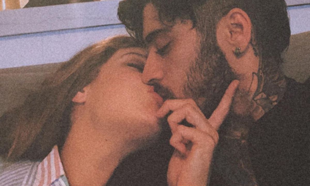 Δες τη Gigi Hadid να ποζάρει με την κόρη της στο Instagram