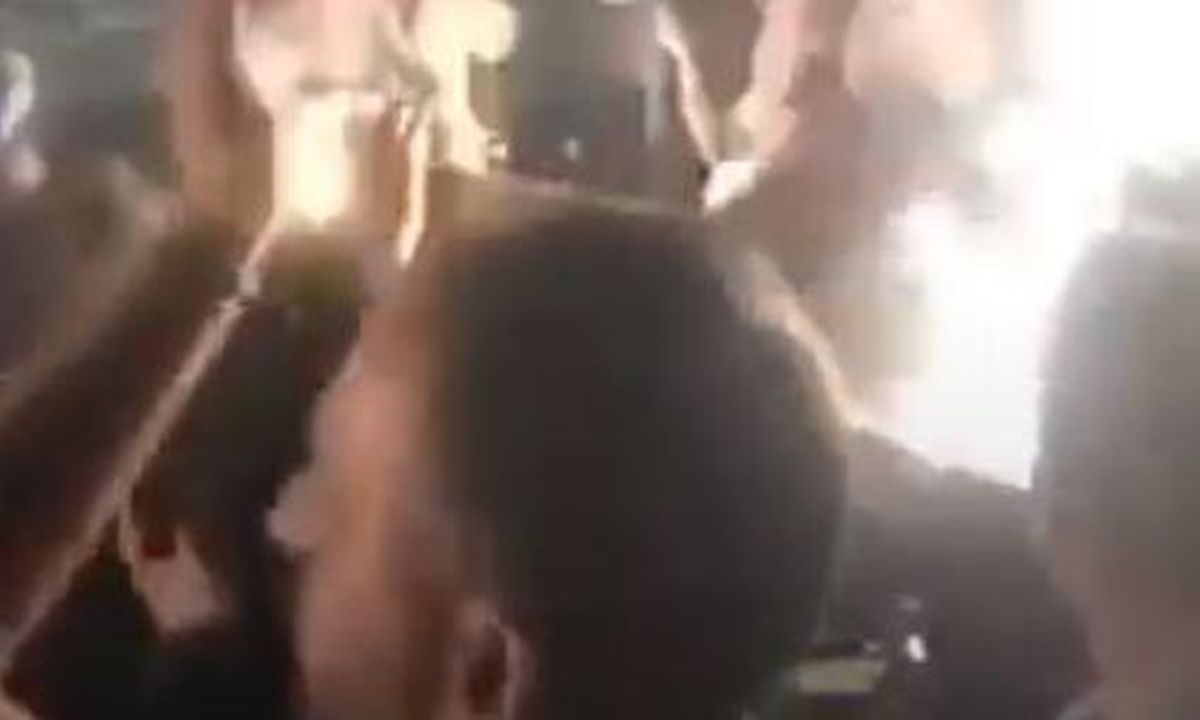 Οργή - Απίστευτες εικόνες σε club στο Λουτράκι λίγες ώρες πριν το lockdown