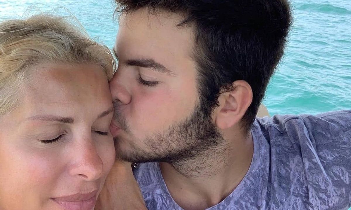 Άγγελος Λάτσιος: Η τεράστια αλλαγή στα μαλλιά του που μας άφησε... άφωνους!