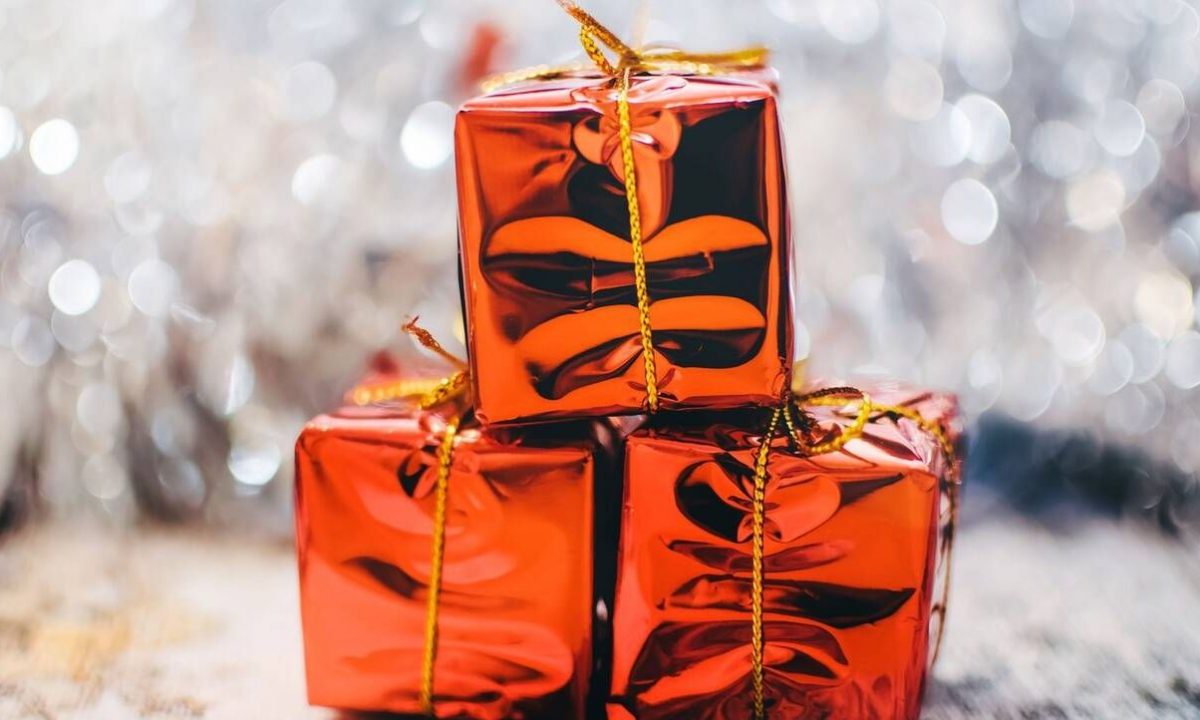 Δώρο Χριστουγέννων: Πότε θα καταβληθεί φέτος - Πώς να το υπολογίσετε