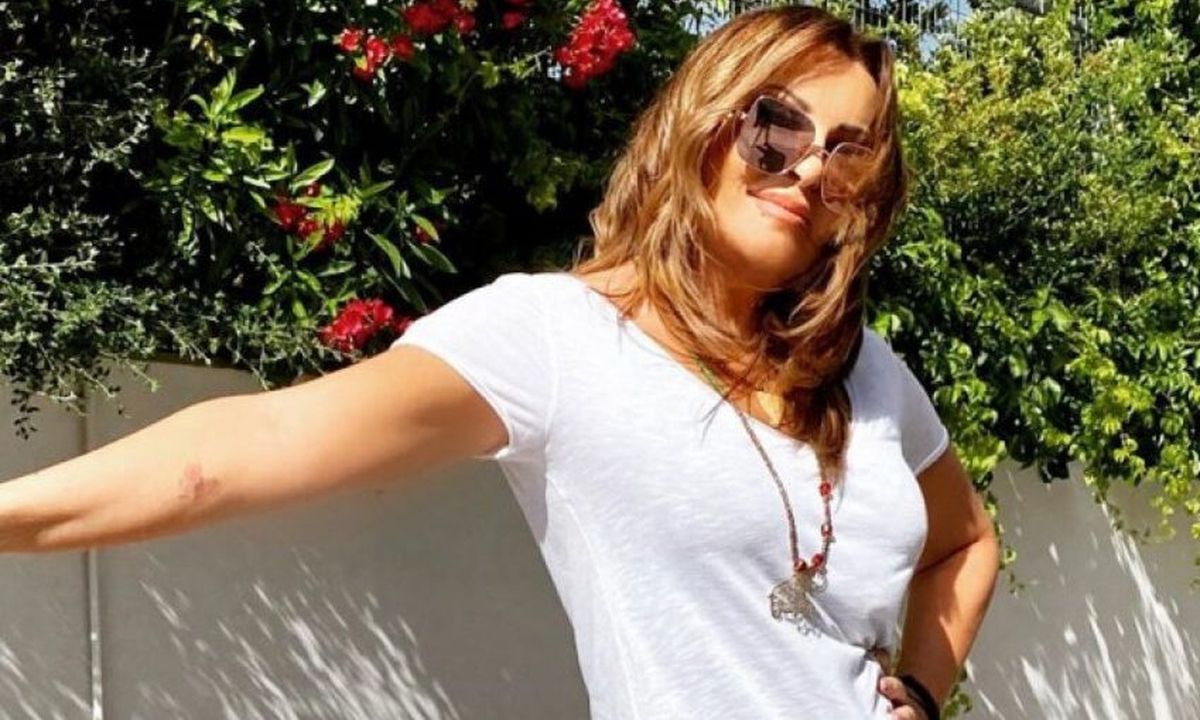 Ναταλία Γερμανού: Δείτε τη σπάνια φώτο με την κούκλα μαμά της!