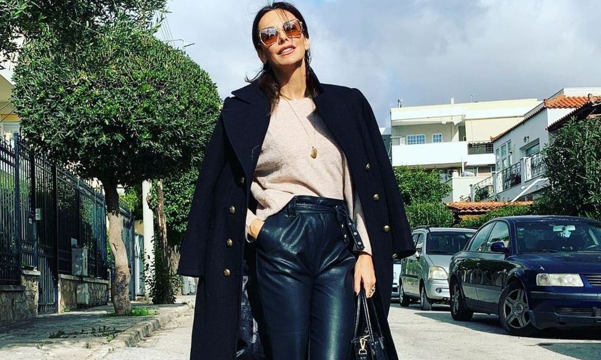 Μπέττυ Μαγγίρα: Θα ξετρελαθείς με το στολισμένο σαλόνι της!