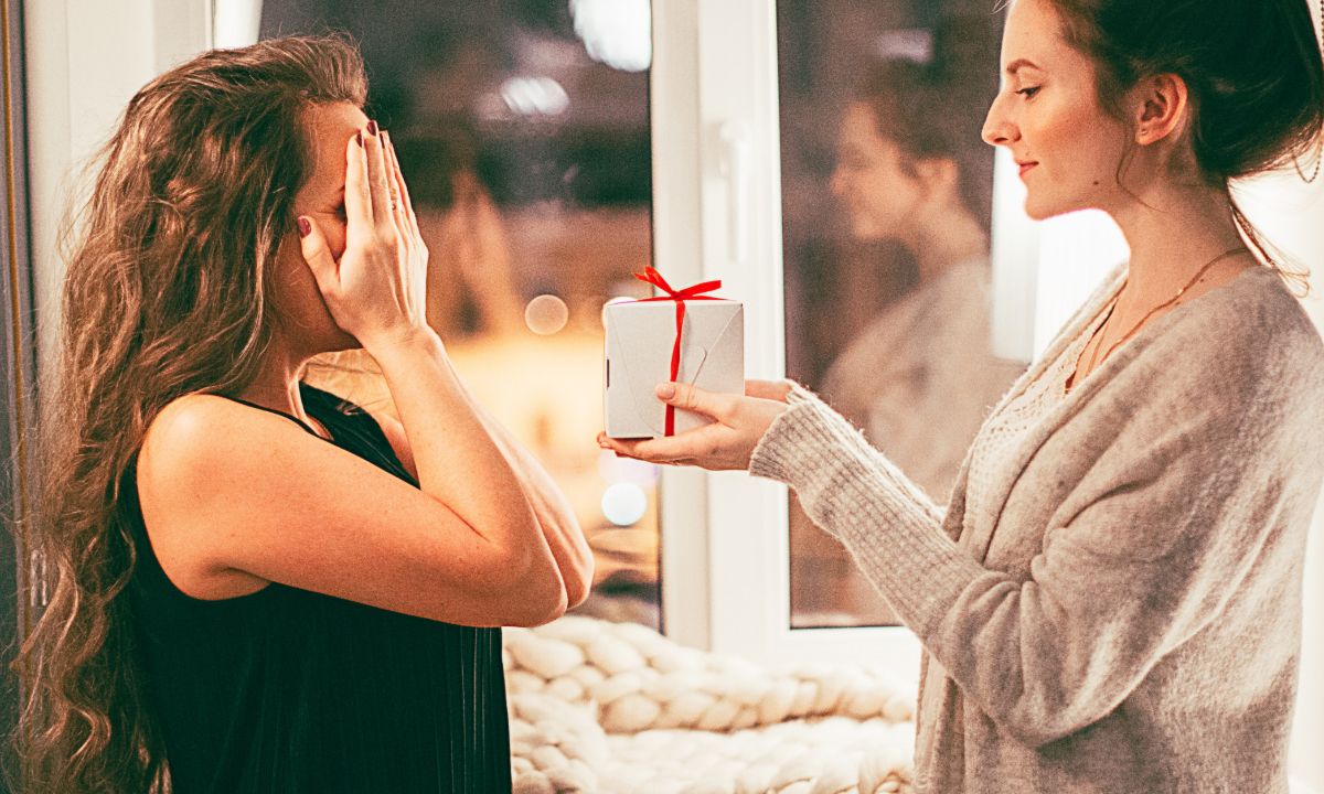 10 low budget δώρα που θα χαρίσεις στις φίλες σου αυτά τα Χριστούγεννα