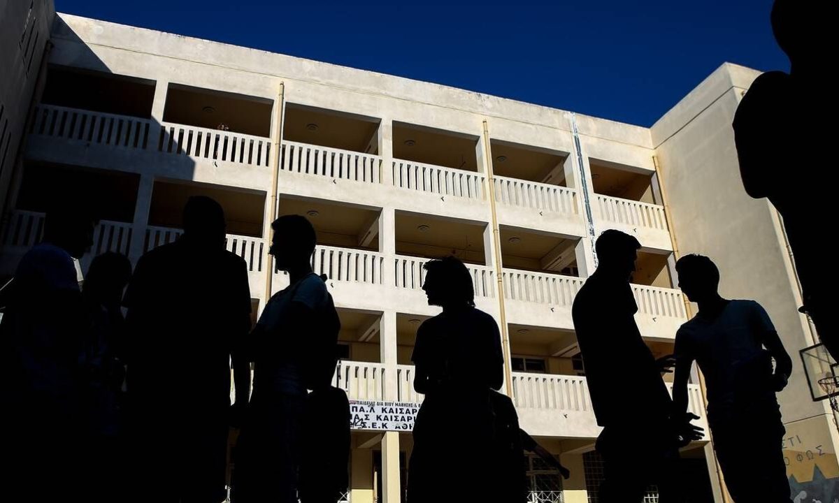 ΑΕΙ: Τι αλλάζει για τις Πανελλαδικές και τη φοίτηση στα Πανεπιστήμια
