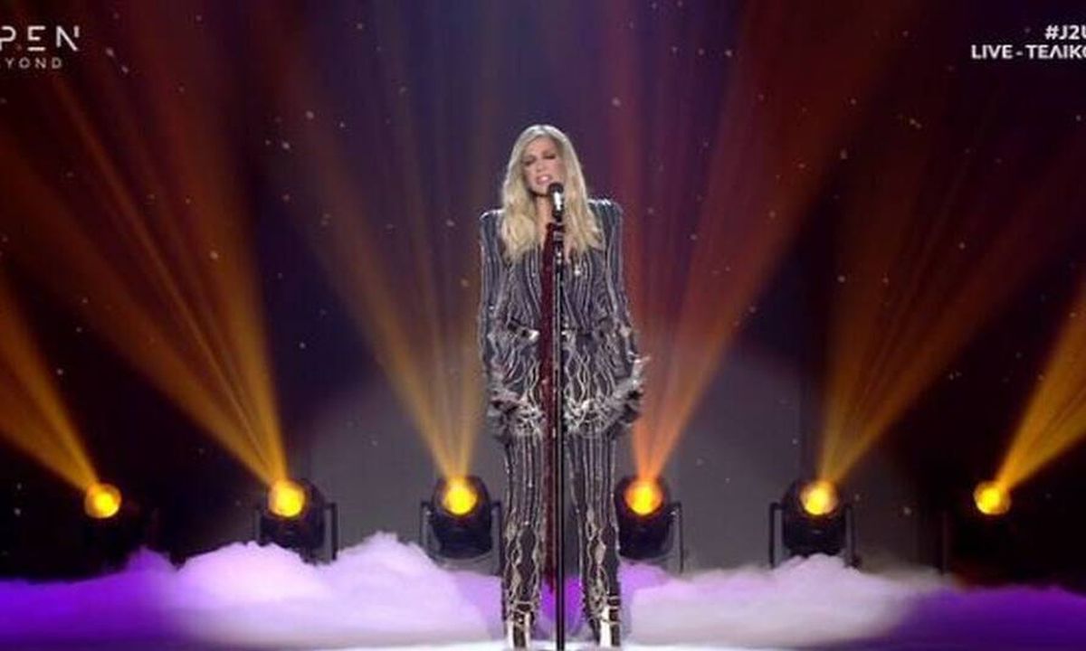 Τελικός J2US: Αποκλειστικό: Όσα δεν έδειξαν οι κάμερες όταν τραγουδούσε η Βίσση