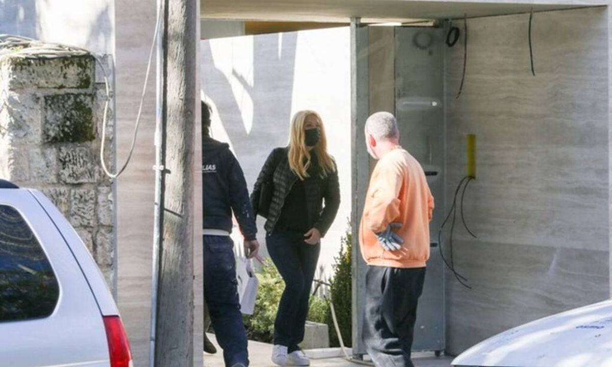 Ελένη Μενεγάκη: Οι τελευταίες εργασίες του νέου σπιτιού της στην Κηφισιά – Πόσο κοστίζει;