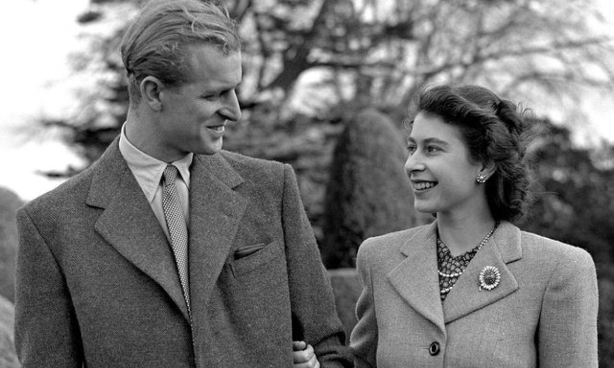Οι 10 πιο σημαντικές στιγμές του πρίγκιπα Φίλιππου με τη βασίλισσα Ελισάβετ