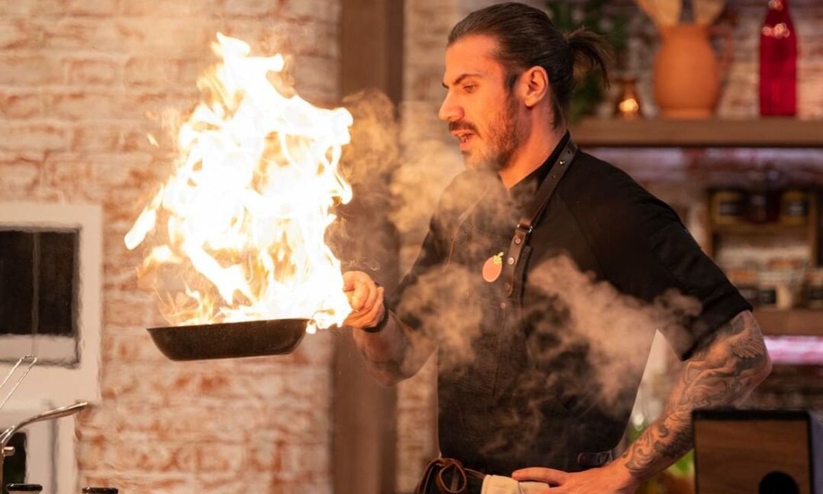 Άκης Πετρετζίκης: Οι πρώτες φωτό από το δωμάτιο του γιου του! Είναι ονειρικό!