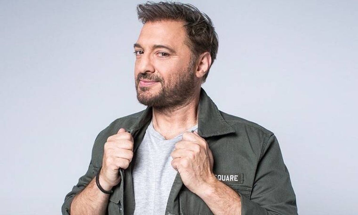 Χρήστος Φερεντίνος: Μάθαμε πόσο χρόνων είναι τα παιδιά του και πάθαμε... πλάκα!