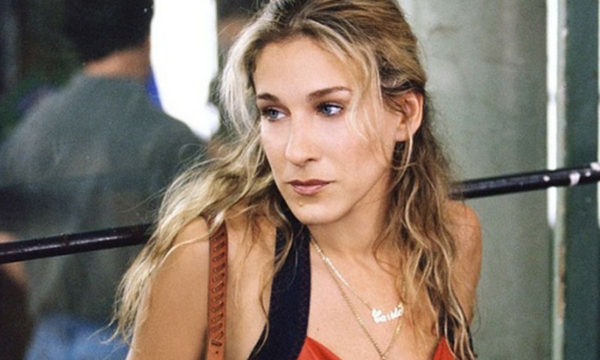 Η τσάντα αυτής της σεζόν είναι πολύ πρακτική για τον πρωινό καφέ