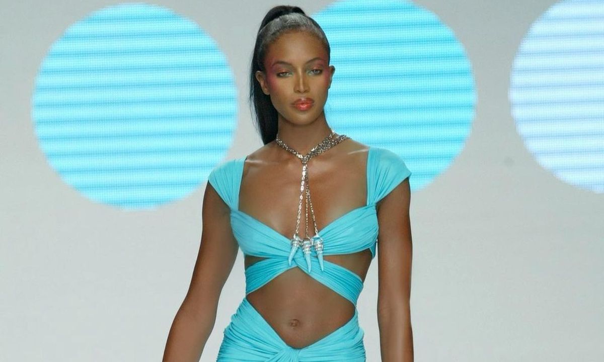 Η 50χρονη Naomi Campbell ανέβασε την πρώτη φωτό του μωρού της!