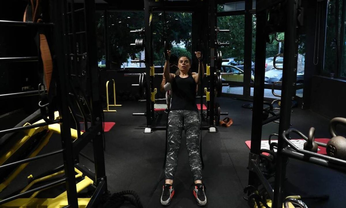 Ανεβάζουν ρολά γυμναστήρια και catering