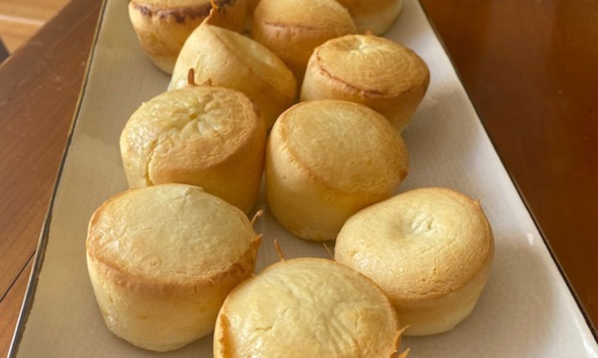 Συνταγή για Βραζιλιάνικα Cheese Puffs (Γράφει η Majenco για το Queen.gr)