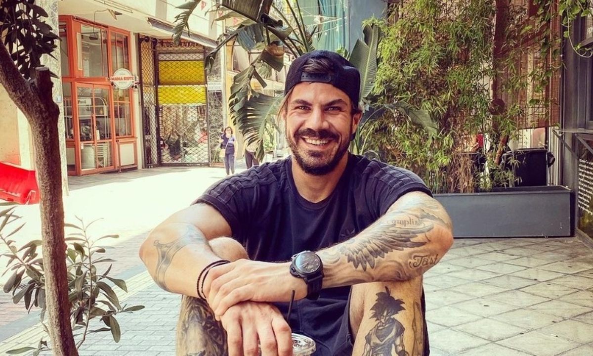 Άκης Πετρετζίκης: Το μοναδικό βίντεο από το δωμάτιο του γιου του λίγο πριν γεννηθεί!