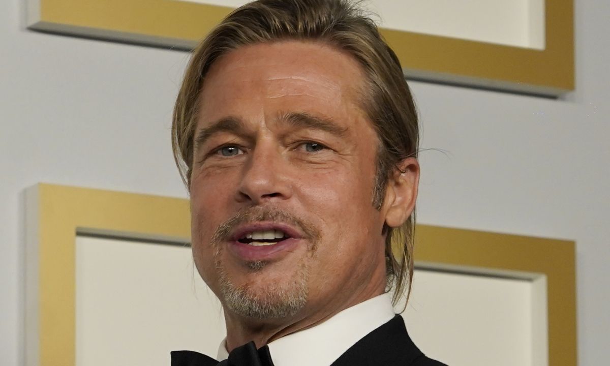 Νέος έρωτας για τον Brad Pitt! Αυτή είναι η ηθοποιός που του έκλεψε την καρδιά (photos)
