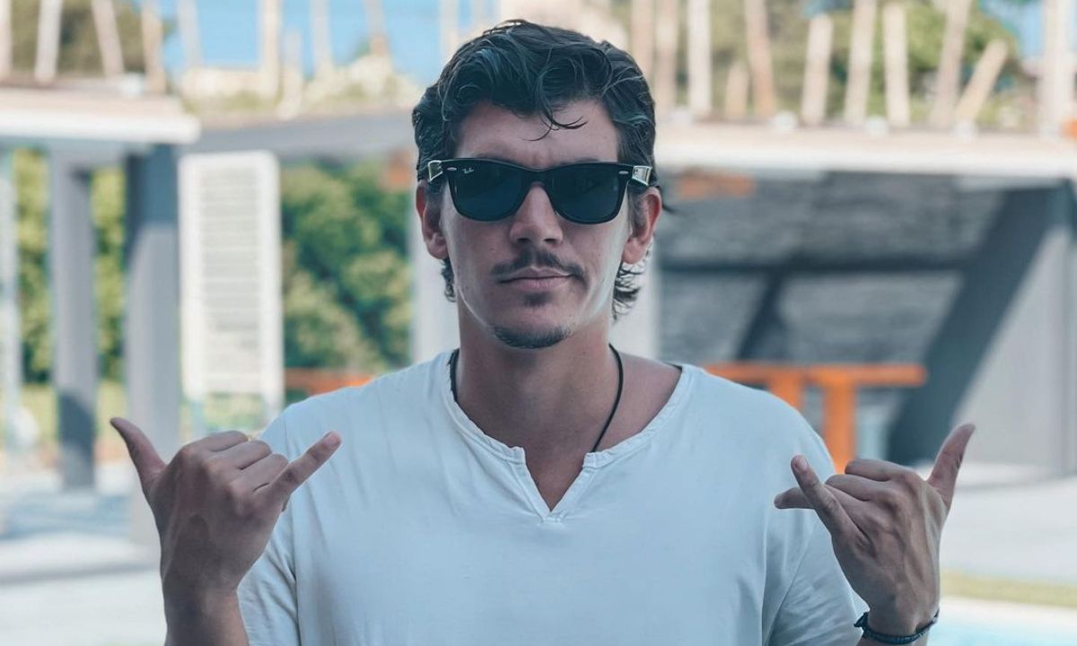 Παύλος Γαλακτερός: Το πρώτο ταξίδι μετά το Survivor με συμπαίκτριά του (photos)