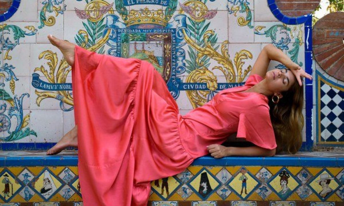 Καλεσμένη σε γάμο; 7 φανταστικά φορέματα για να είσαι κομψή και άνετη