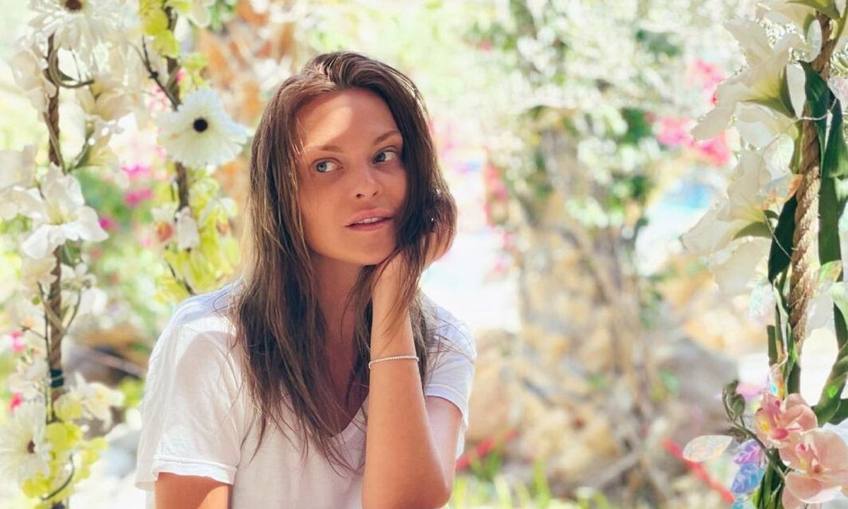 Υβόννη Μπόσνιακ: Θα τρελαθείς απλά! Η φωτό με μπικίνι που σε χρόνο dt απέσπασε χιλιάδες like