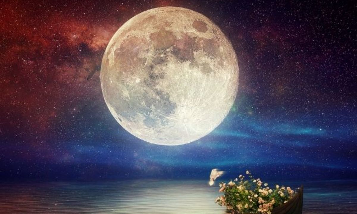 Ζώδια σήμερα 24/06: Πανσέληνος στον Αιγόκερω – Απαραίτητη η ισορροπία λογικής και συναισθήματος