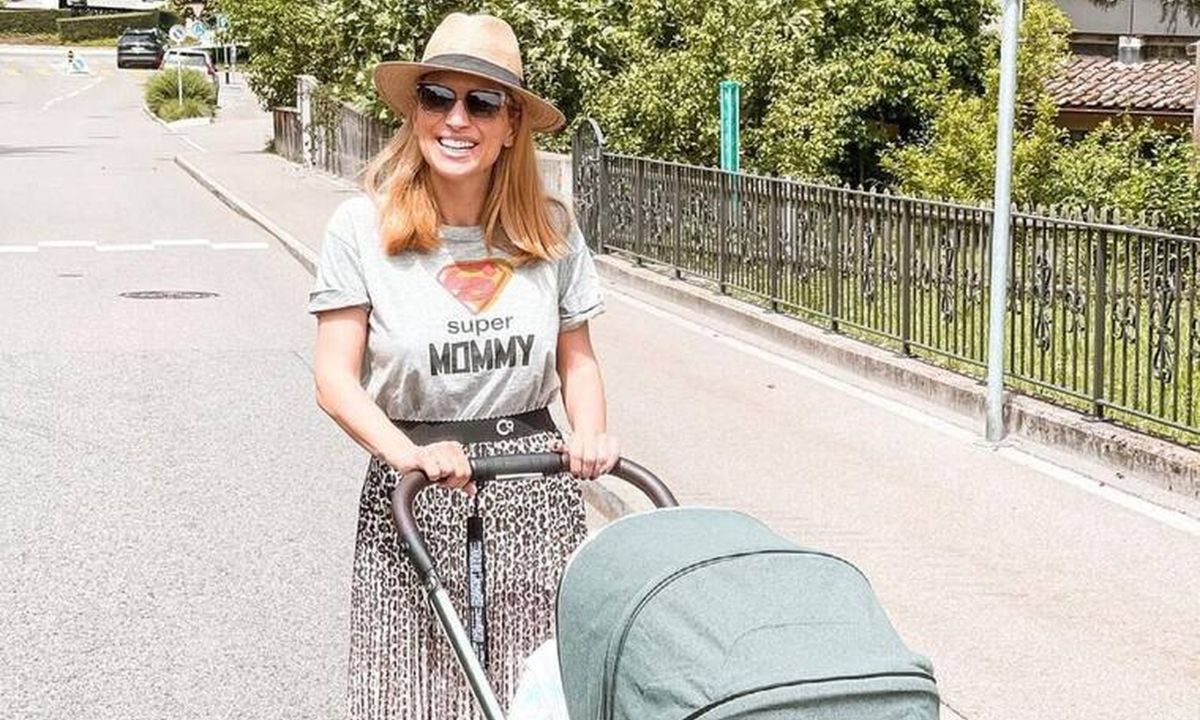 Μαρία Ηλιάκη: Έτσι έχασε μέσα σε 20 μέρες 12 κιλά μετά τη γέννα (Videos & Photos)