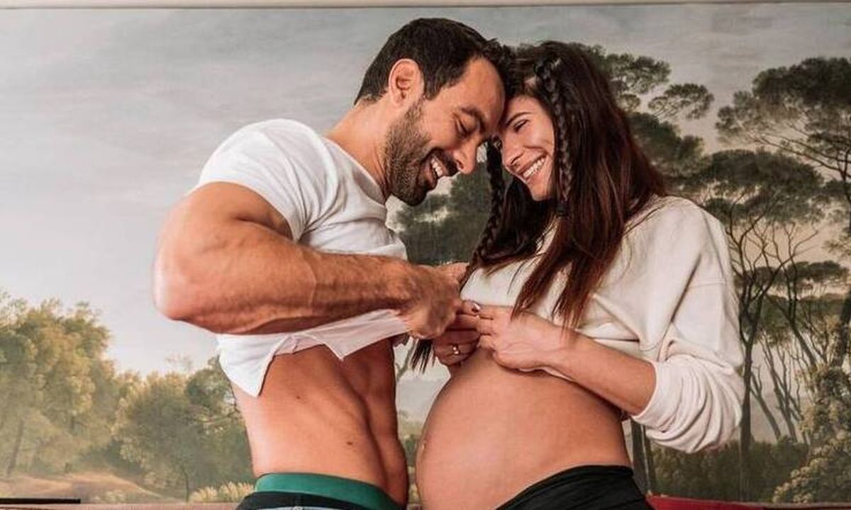 Τανιμανίδης: Πολλοί το είδαν αλλά λίγοι το πρόσεξαν! Το επικό hashtag για τις δίδυμες κόρες του