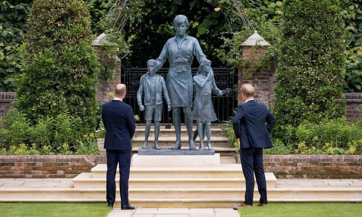 H πριγκίπισσα Νταϊάνα ένωσε ξανά τα παιδιά της, έστω και μετά θάνατον!