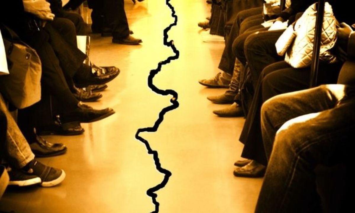 Τετράγωνο Κρόνου-Ουρανού: Τα μάτια μας έχουν να δουν πολλά ακόμα