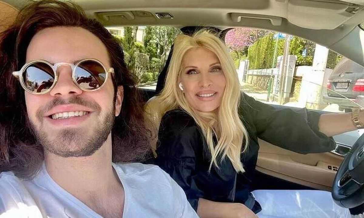 Άγγελος Λάτσιος: Η παραμυθένια φωτό της Μαρίνας από την ημέρα της γιορτής της και το σχόλιο