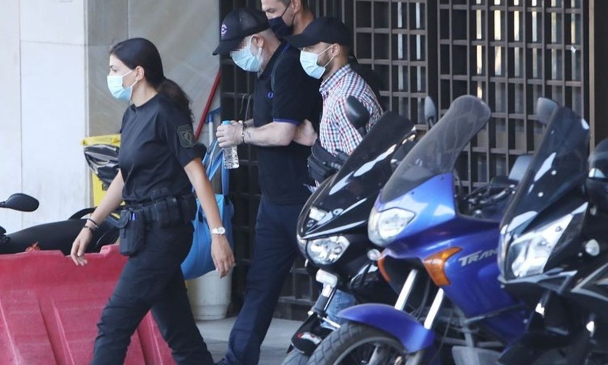 Σοκάρει η εξομολόγηση της γυναίκας που κατήγγειλε τον Φιλιππίδη: «Τον φοβάμαι ακόμα και τώρα»