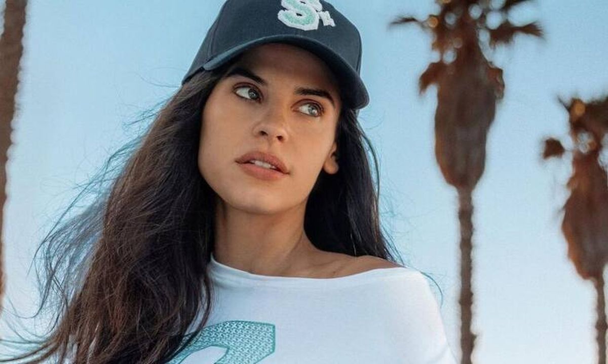 Χριστίνα Μπόμπα: Έτσι είναι το σώμα της έξι εβδομάδες μετά τη γέννηση των διδύμων