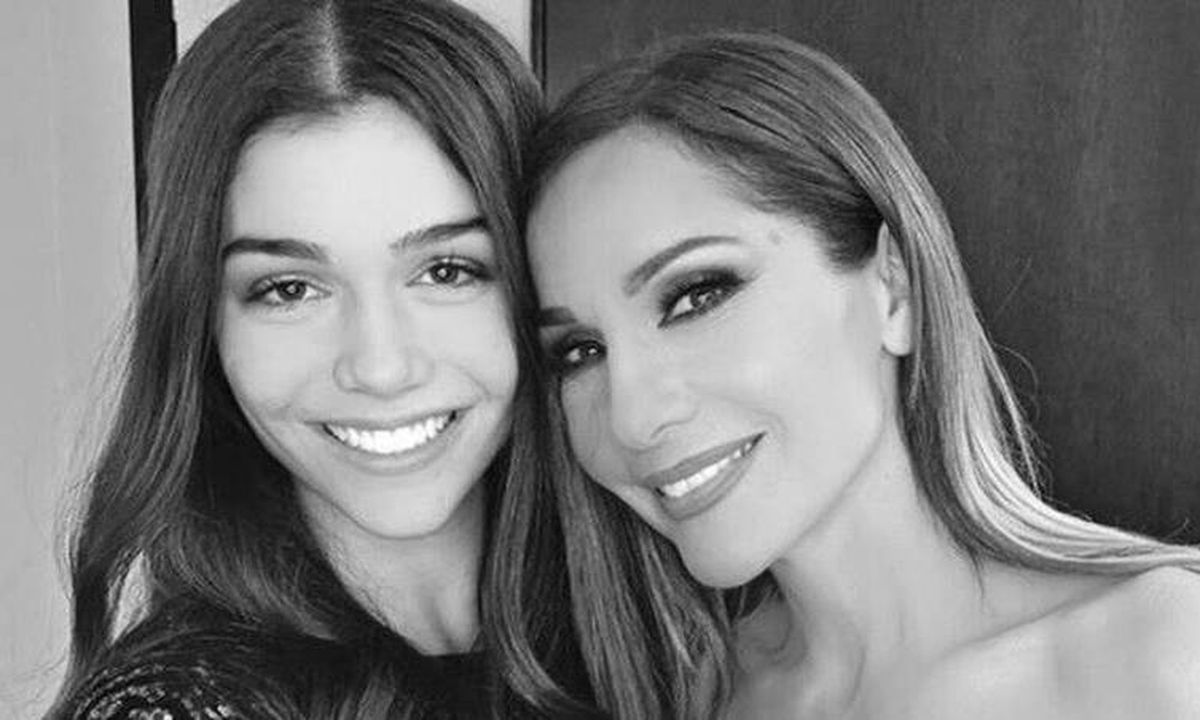 Δέσποινα Βανδή: Η νέα φώτο της με μπικίνι είναι όνειρο – Η κόρη της, Μελίνα την αποθεώνει