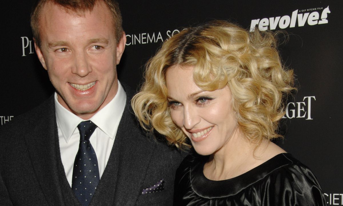 Ο Rocco Ritchie είναι ίδιος ο πατέρας του! Δεν έμοιασε καθόλου στη Madonna