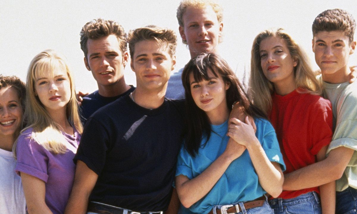 Χτυποκάρδια στο Μπέβερλι Χιλς: Πέρασαν 31 χρόνια από το πρώτο επεισόδιο και να πώς είναι οι ηθοποιοί