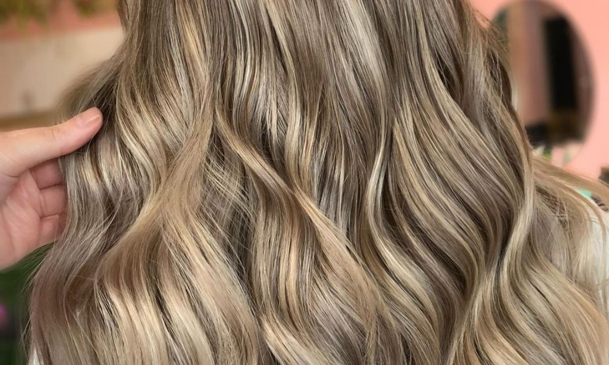 Mocha melt: Το πιο hot hair color trend για να υποδεχθείς το φθινόπωρο με στυλ