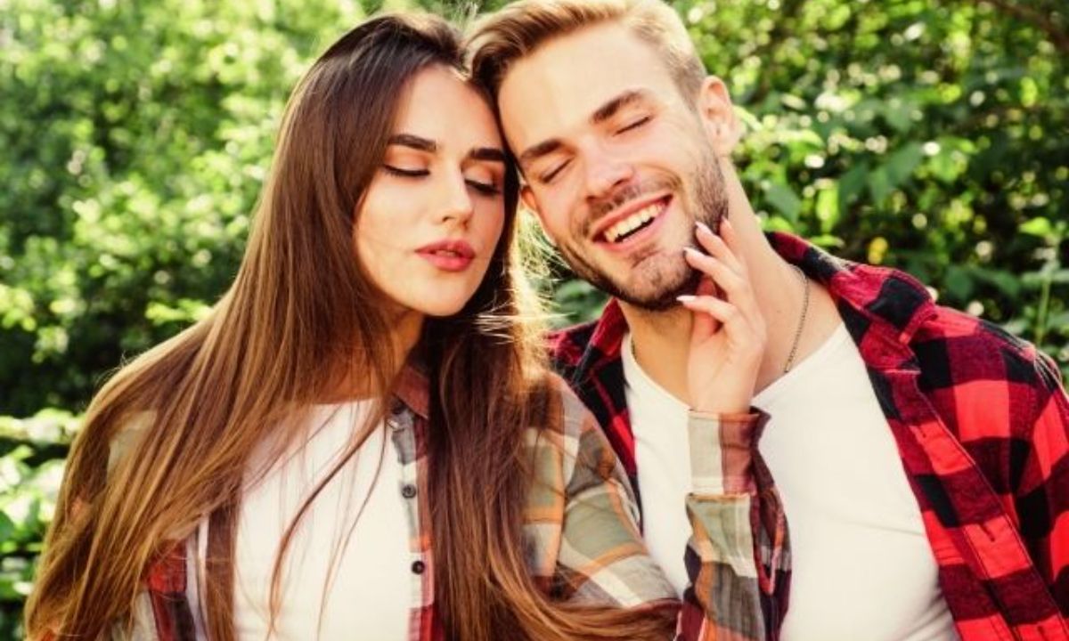 Αυτά είναι τα 4 ζώδια που έχουν τις περισσότερες πιθανότητες να κάνουν σχέση τον Σεπτέμβριο