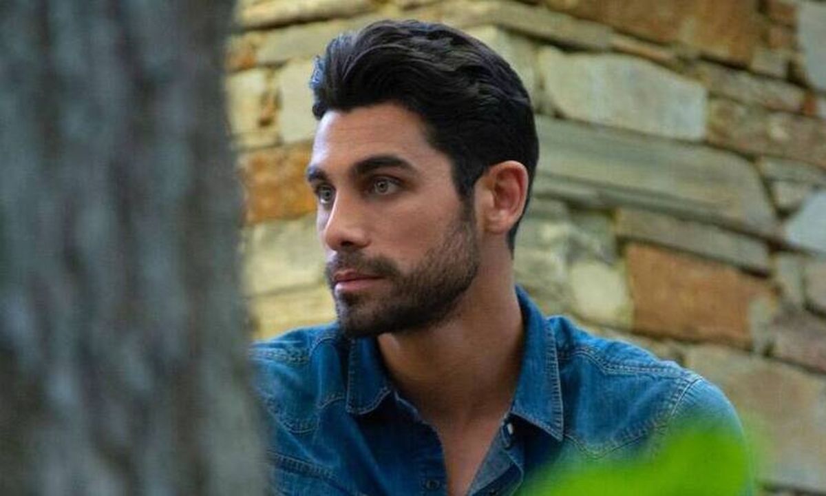 Full in love o Παναγιώτης Βασιλάκος λίγους μήνες μετά τον χωρισμό του από την Νικόλ