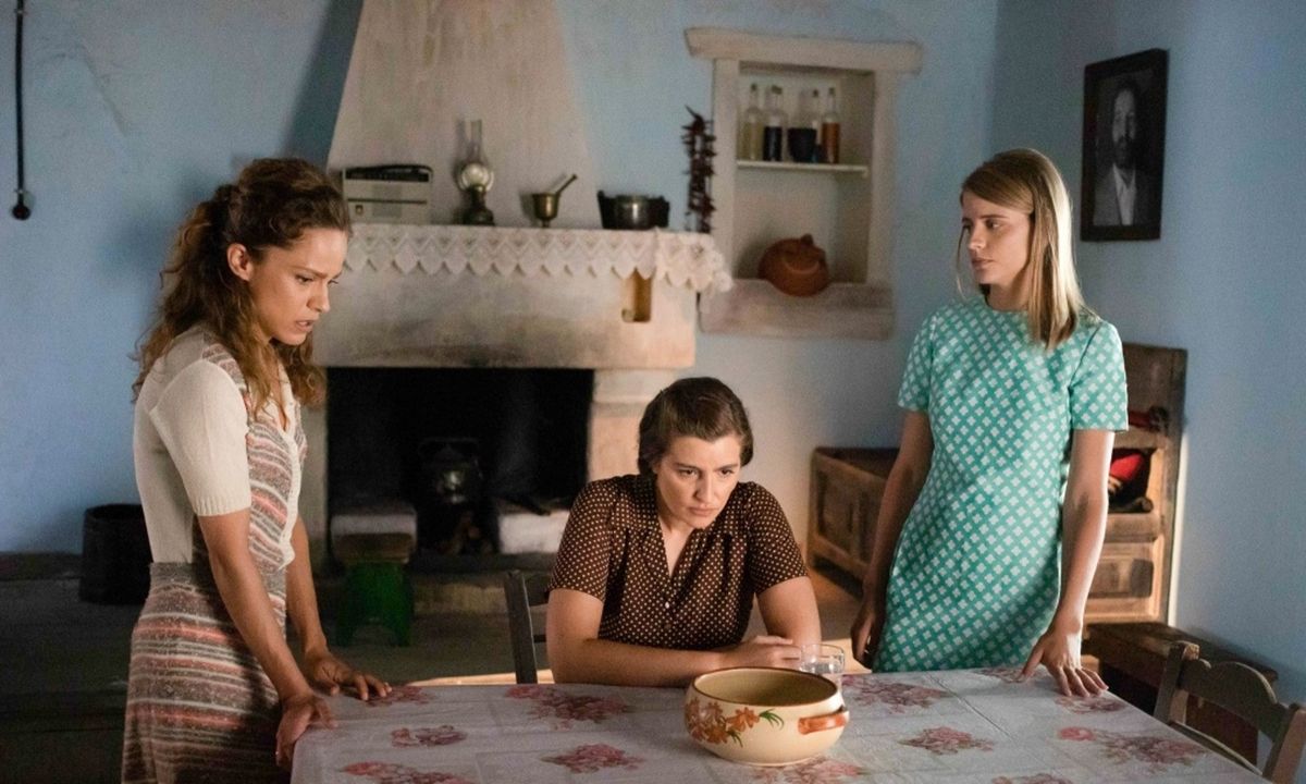 Άγριες Μέλισσες: Μεγάλη ανατροπή με την πρεμιέρα – Η αλλαγή και τα νέα σκηνικά