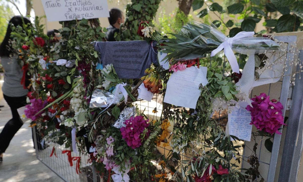 Μίκης Θεοδωράκης: «Άπειρη ευγνωμοσύνη» - Τα συγκινητικά μηνύματα στο πατρικό του