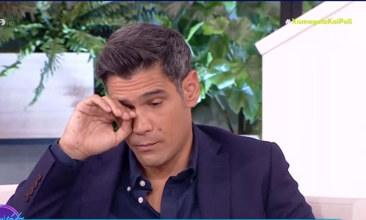 Δημήτρης Ουγγαρέζος: «Λύγισε» on air: «Δεν έχω άλλον, είμαι ολομόναχος»