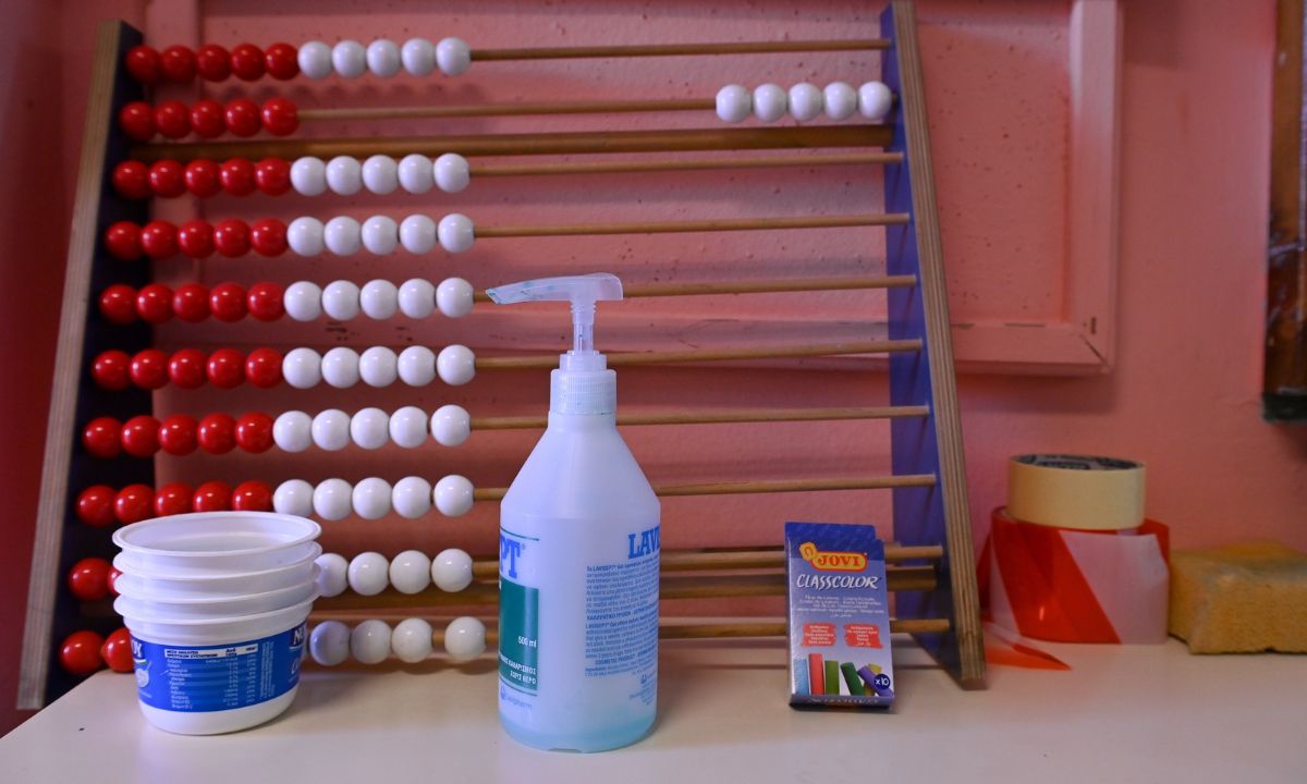 Με τι μέτρα επιστρέφουν οι μαθητές στα θρανία -Το μήνυμα της Κεραμέως για το άνοιγμα των σχολείων