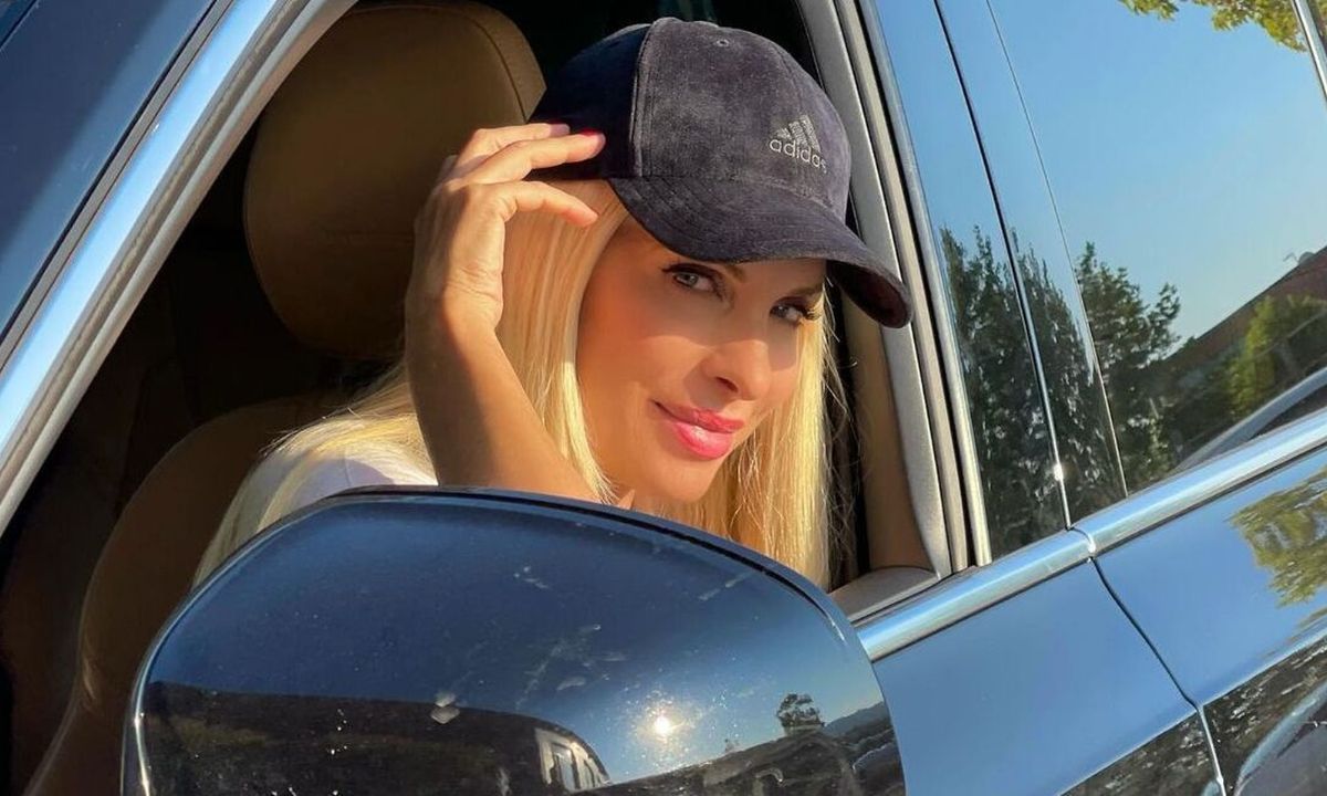 Ελένη: Η αλλαγή στην εμφάνισή της και τα σχόλια των κοριτσιών της – «Πολύ προχώ η μαμά»!