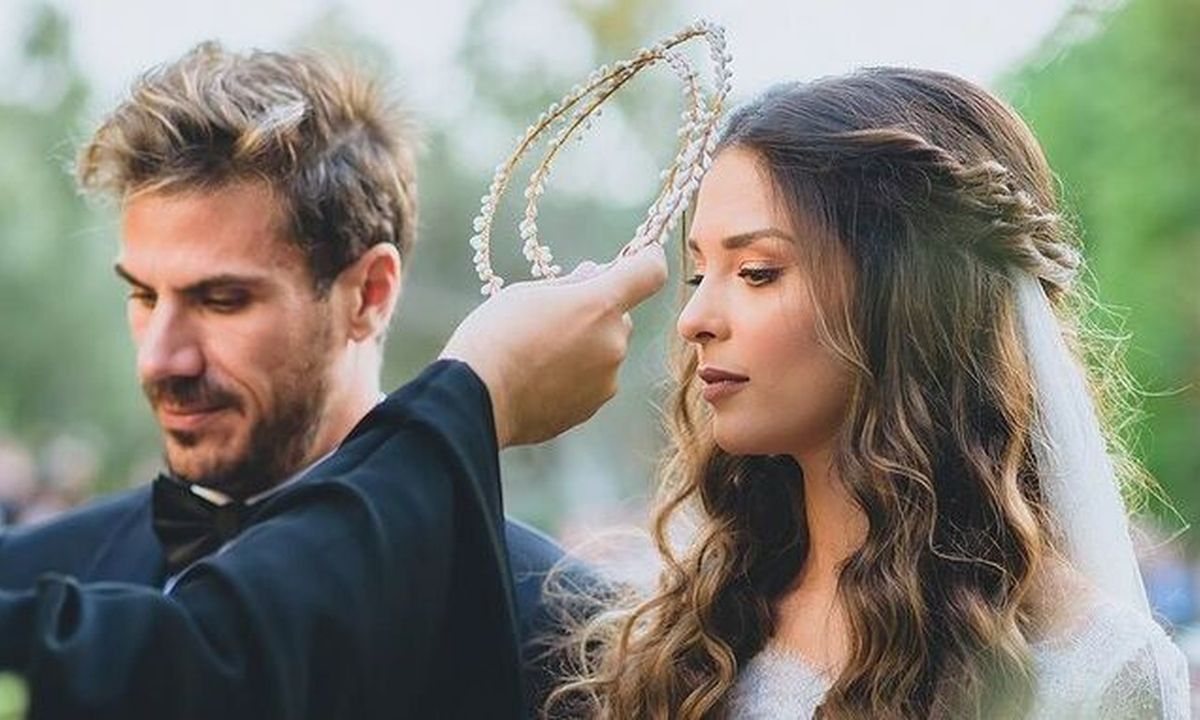 Πετρετζίκης: Κι όμως η γυναίκα του φόρεσε τα πιο ανατρεπτικά παπούτσια στο wedding party! Tα είδες;