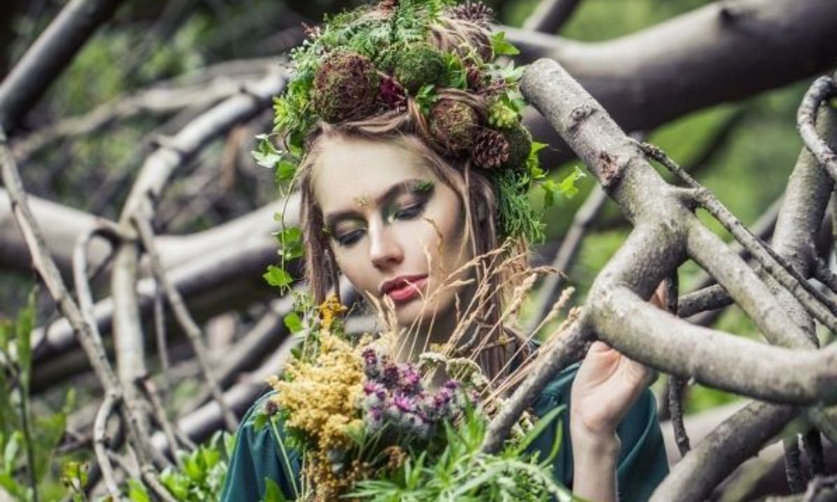 Είσαι γοργόνα, δράκος, ξωτικό ή μήπως... βρικόλακας; Το ζώδιό σου το μαρτυρά