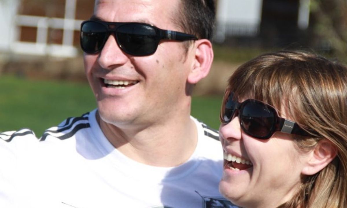 Μεγαλείο είναι να κλαις σαν τον Πύρρο Δήμα για τη γυναίκα του Αναστασία