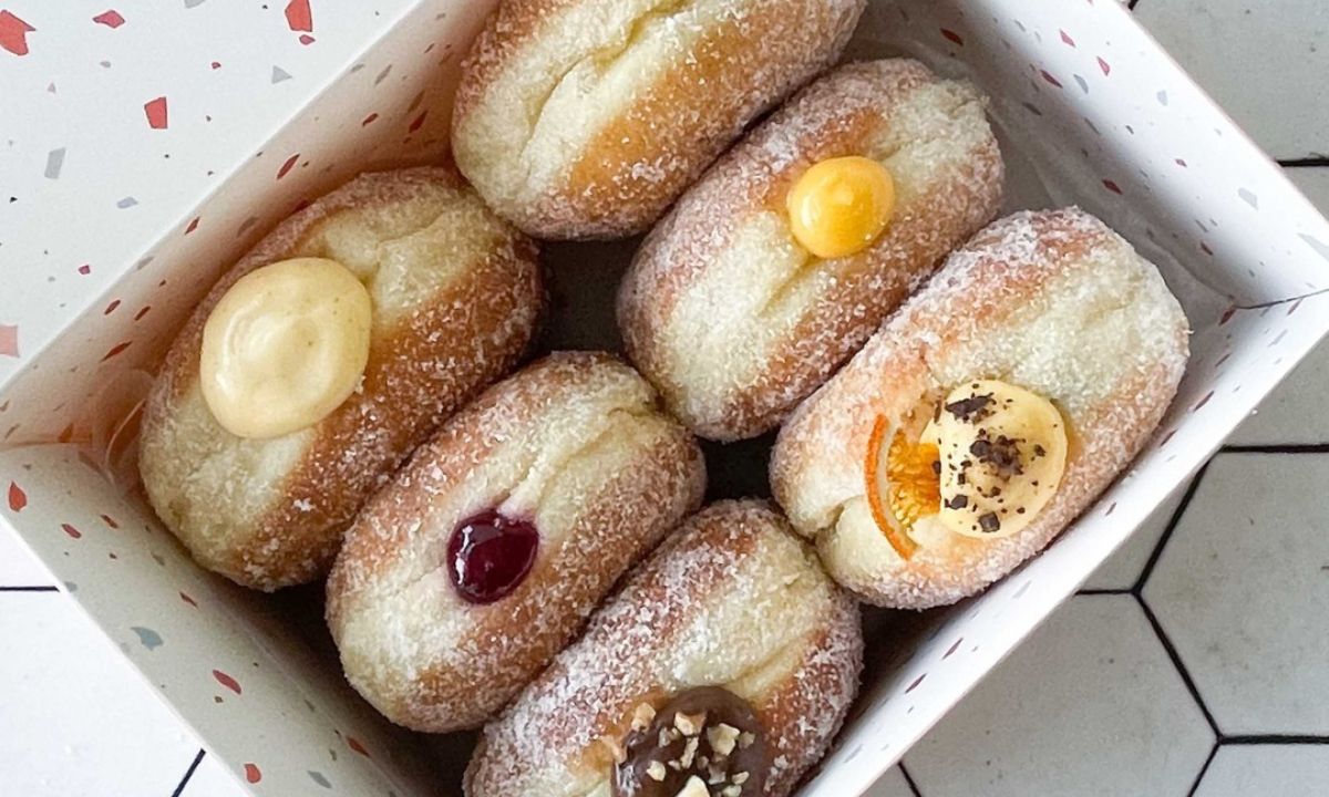 Δεν είναι donuts, ούτε λουκουμάδες είναι απλώς... bombolοni!