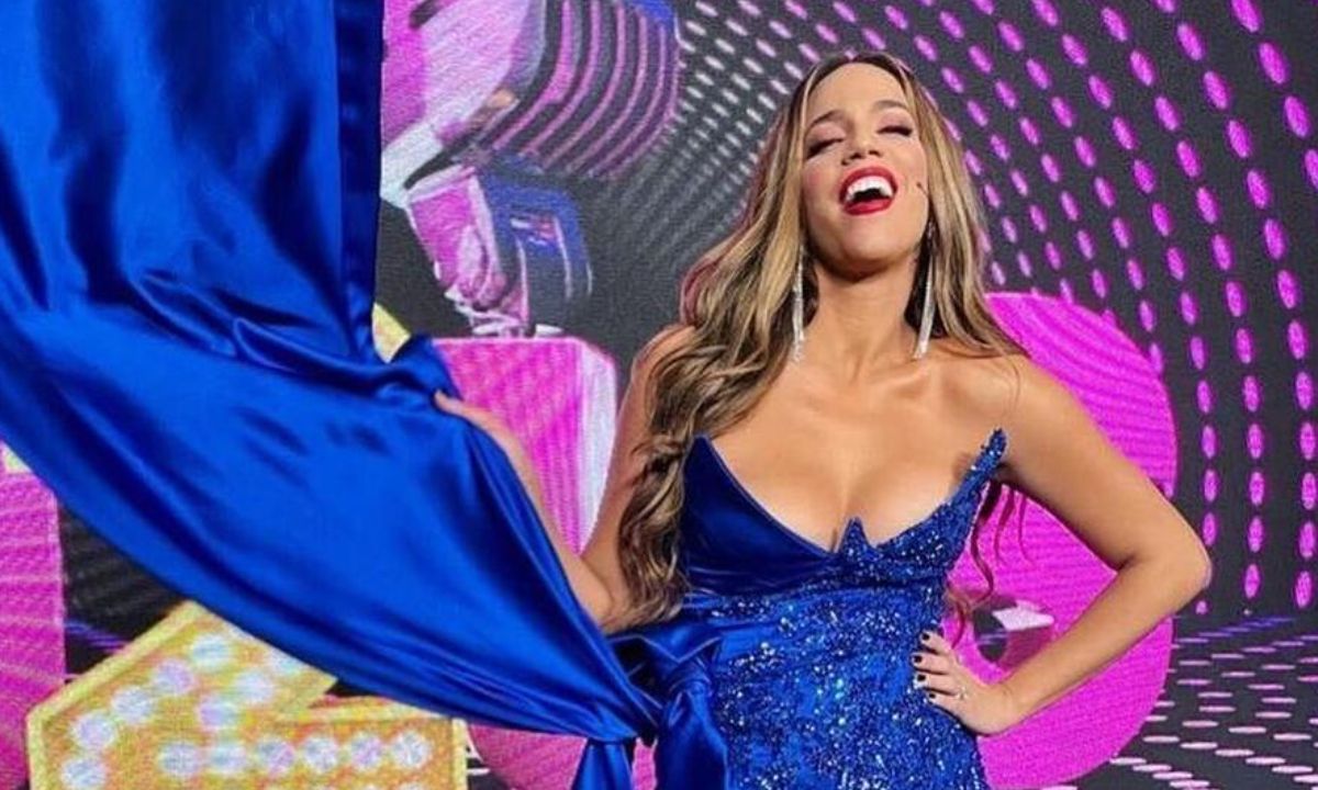 Κατερίνα Στικούδη: Γιορτάζει και δείχνει το μωρό της για πρώτη φορά