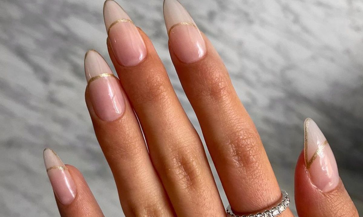 Filigree french manicure: Η πιο κομψή εκδοχή του γαλλικού μανικιούρ και 10 nail art για να διαλέξεις